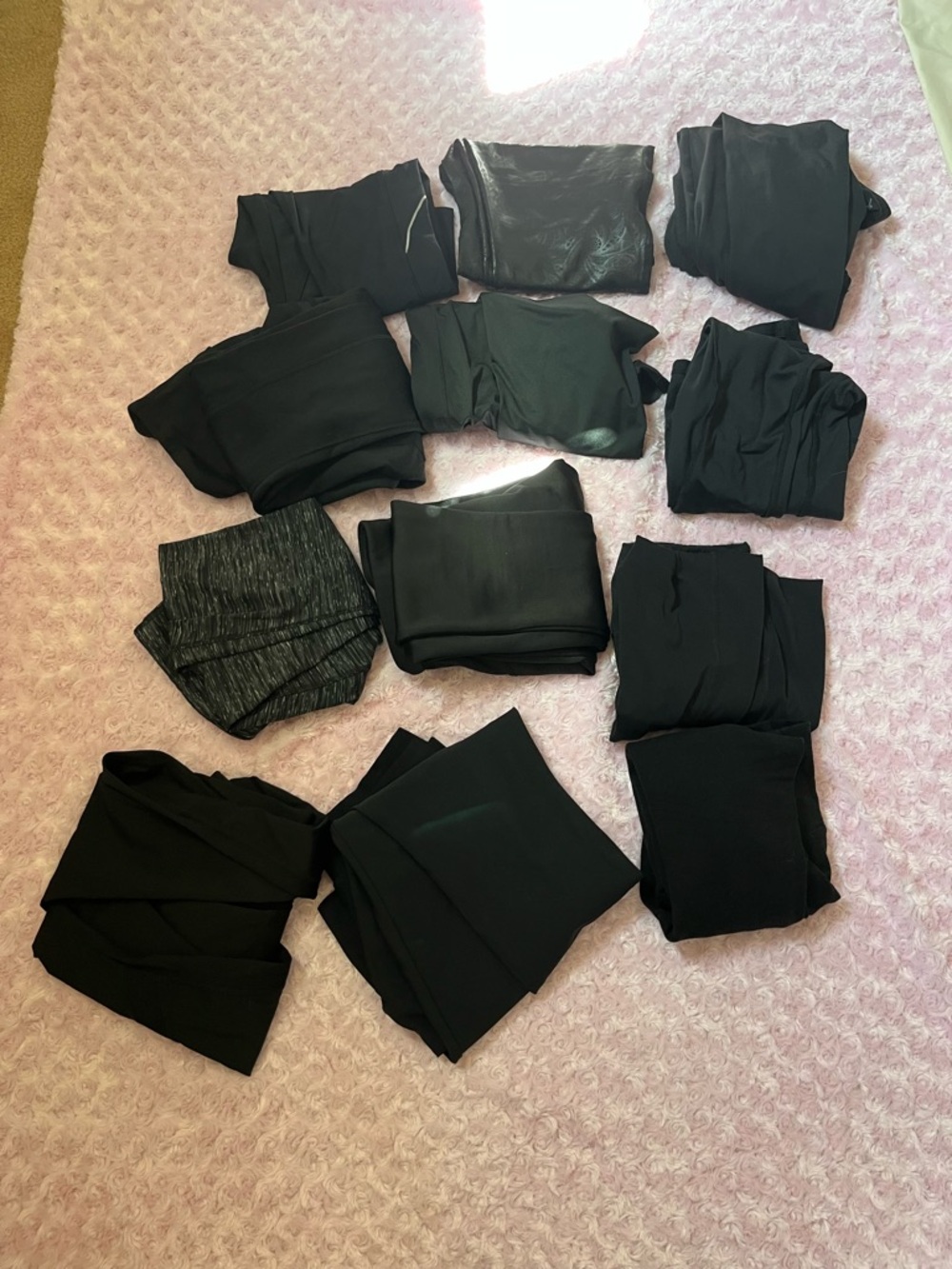 13 pairs of Mixed Black capri / Leggings Bundle
